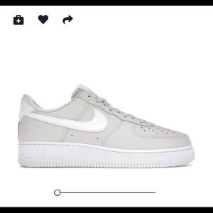 Nike Air Force Low Light Bone size 8.5